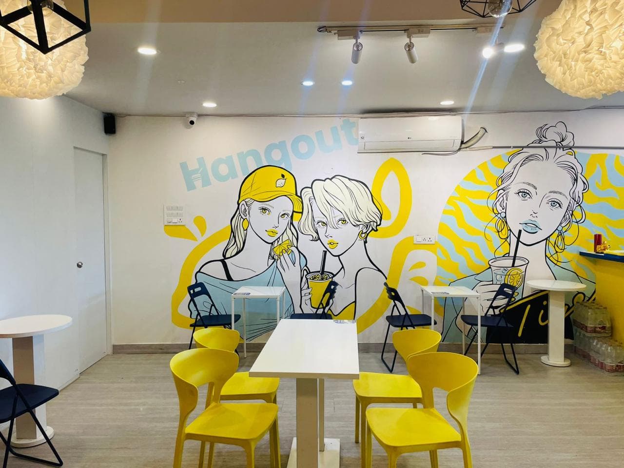 Inside Hangout Café
